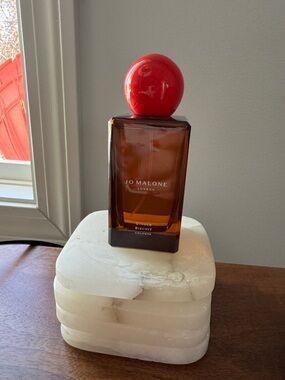 Jo Malone Ginger Biscuit Cologne. Amber bottle with Red Cap